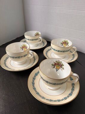 Wedgwood Appledore Cream Blue Floral Bone China Teacup and Saucer Set 4pc set